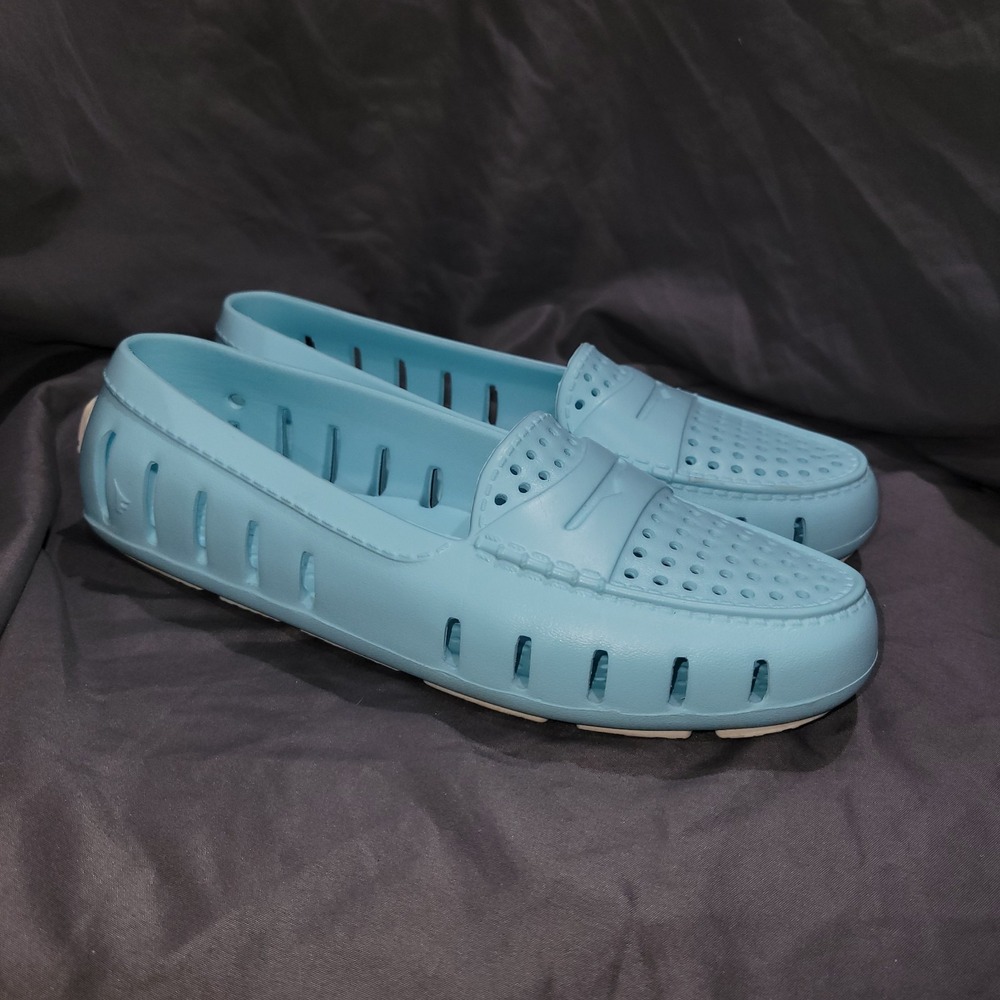 Floaters Posh Driver Shoes Womens  Sz 9 Slip On Water Loafers
